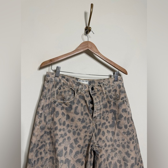 Free People Good Luck Mid Rise Barrel Jeans - Picture 10 of 12